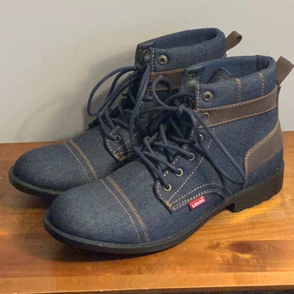 New Without Box Levi’s 10.5 Denim Boots 51837679U